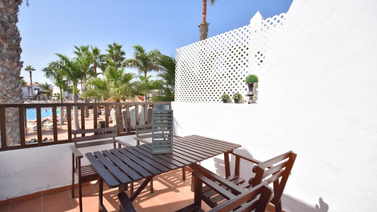 Book Jet - Oasis Pool View Apartment Corralejo Buitenkant foto