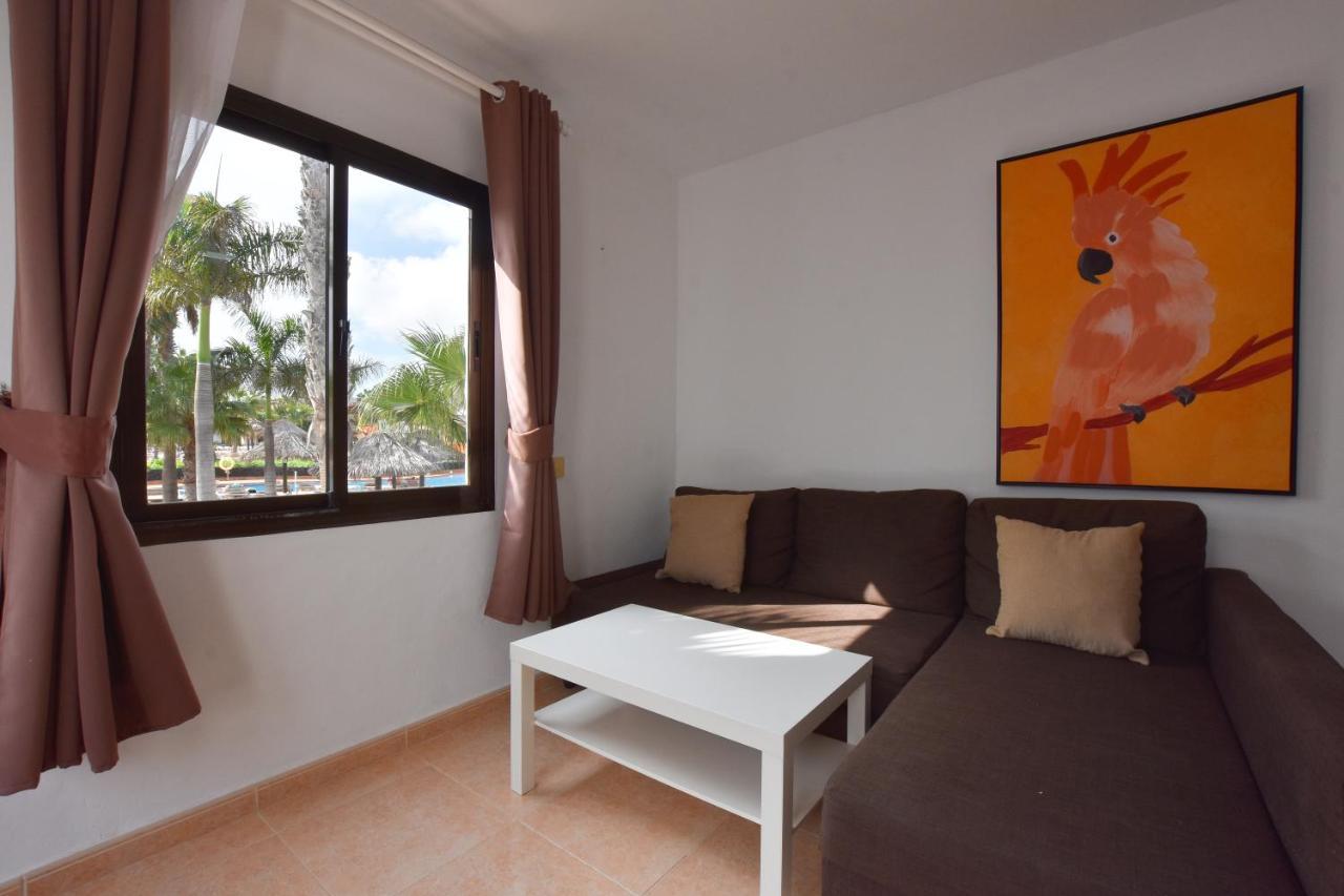 Book Jet - Oasis Pool View Apartment Corralejo Buitenkant foto